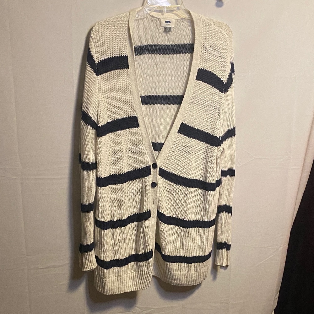 Old Navy White Knit Top